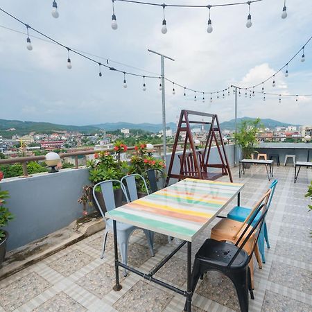 Luffy Hotel Uong Bi Екстериор снимка