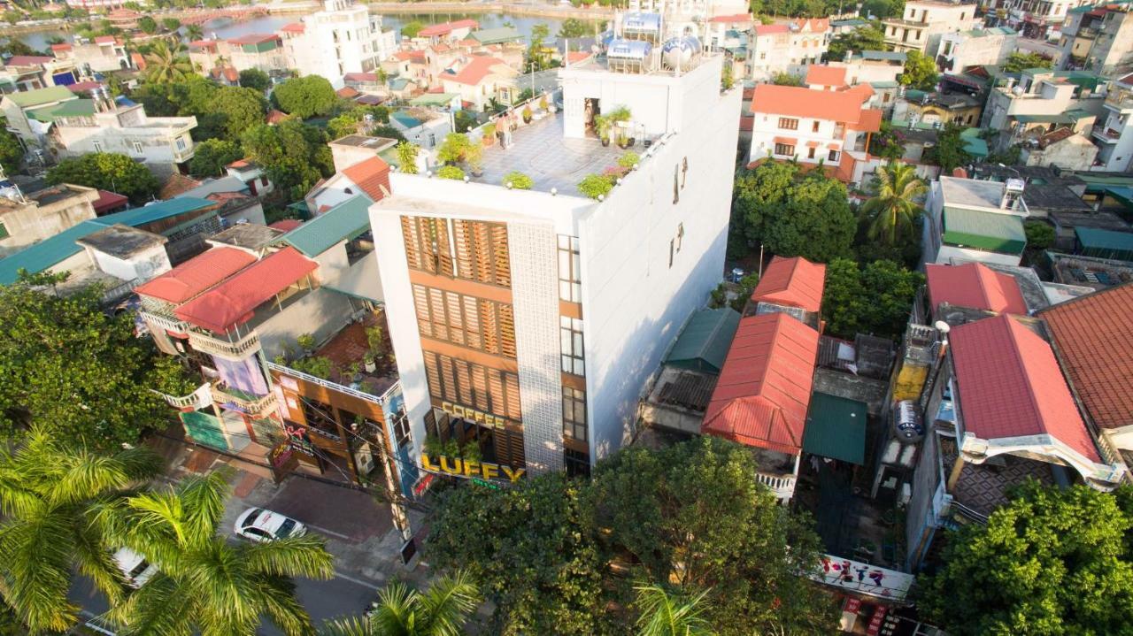 Luffy Hotel Uong Bi Екстериор снимка