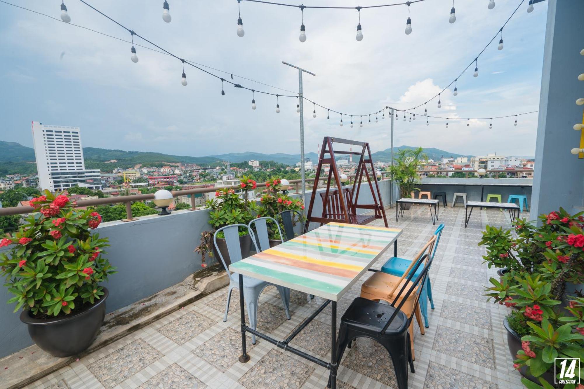 Luffy Hotel Uong Bi Екстериор снимка